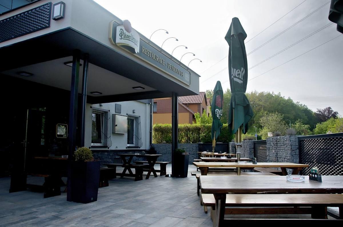 Penzion 68 Hotel Kladno Luaran gambar